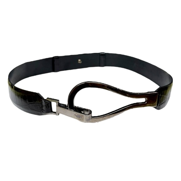 Carlisle Black Croc-Embossed Leather Belt with Sculptural Silver Buckle, Small - Picture 12 of 13